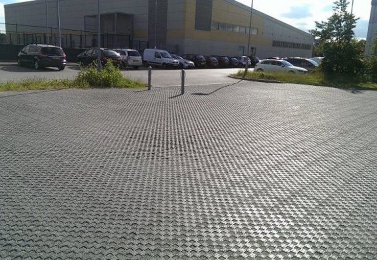 PERFO geogrid a great solution providing an attractive hard wearing parking area with natural drainage